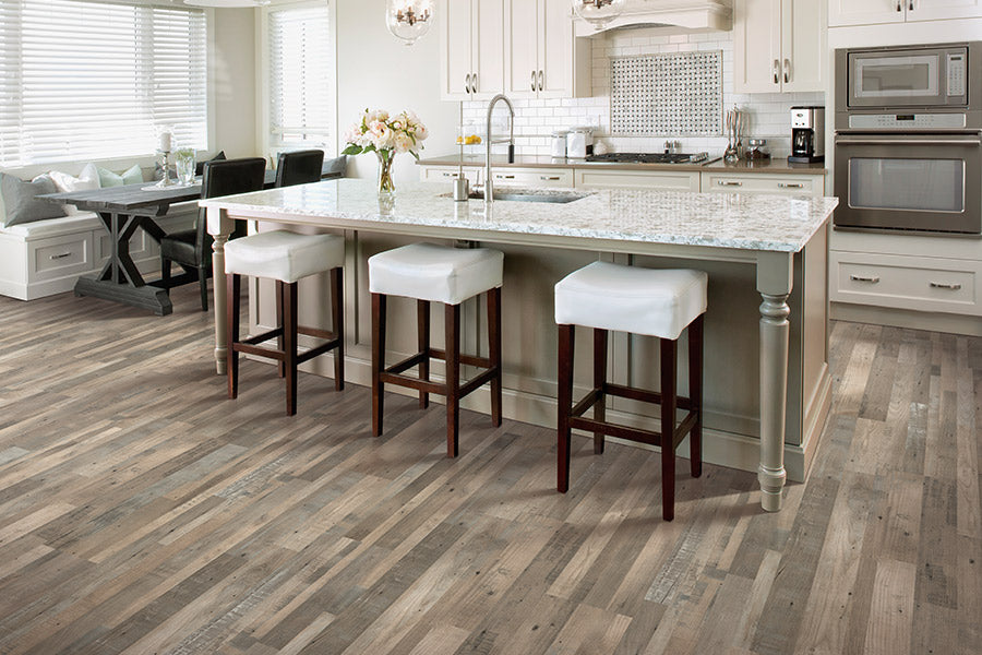 kitchen laminate flooring